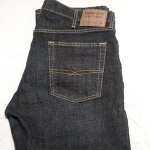 SIGNATURE LEVI'S New without tag S51 straight fit blue jeans